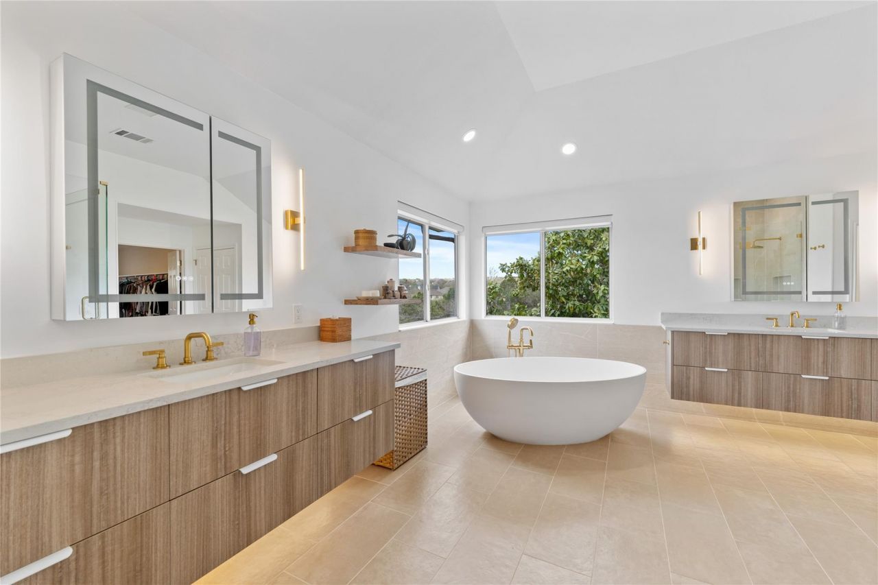 9568 Indigo Brush Dr, Austin, TX 78726 Main Photo