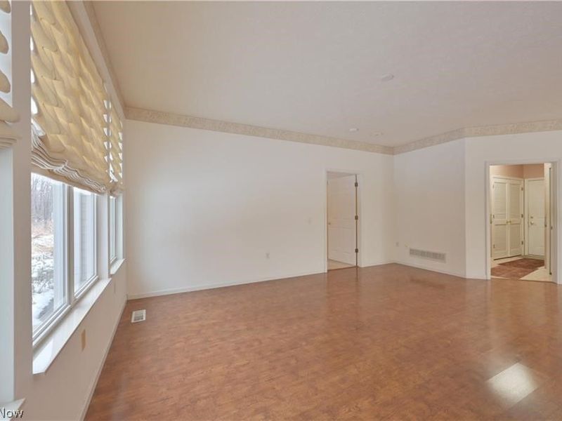 1908 Pembrooke Lane, Avon, OH 44011 Photo 10