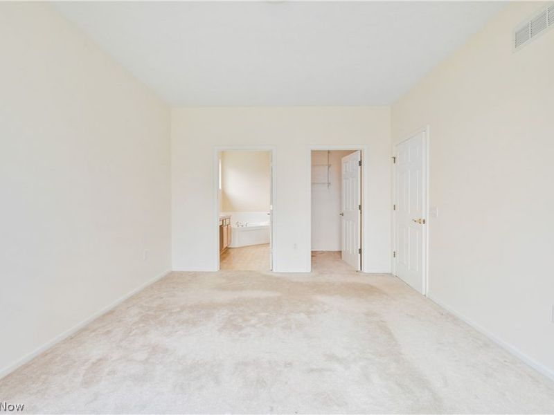 1908 Pembrooke Lane, Avon, OH 44011 Photo 19