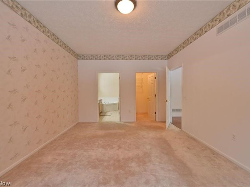 1908 Pembrooke Lane, Avon, OH 44011 Photo 20