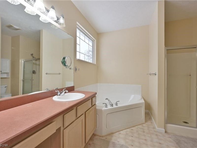 1908 Pembrooke Lane, Avon, OH 44011 Photo 22