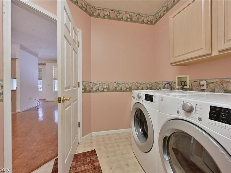 1908 Pembrooke Lane, Avon, OH 44011 Photo 28