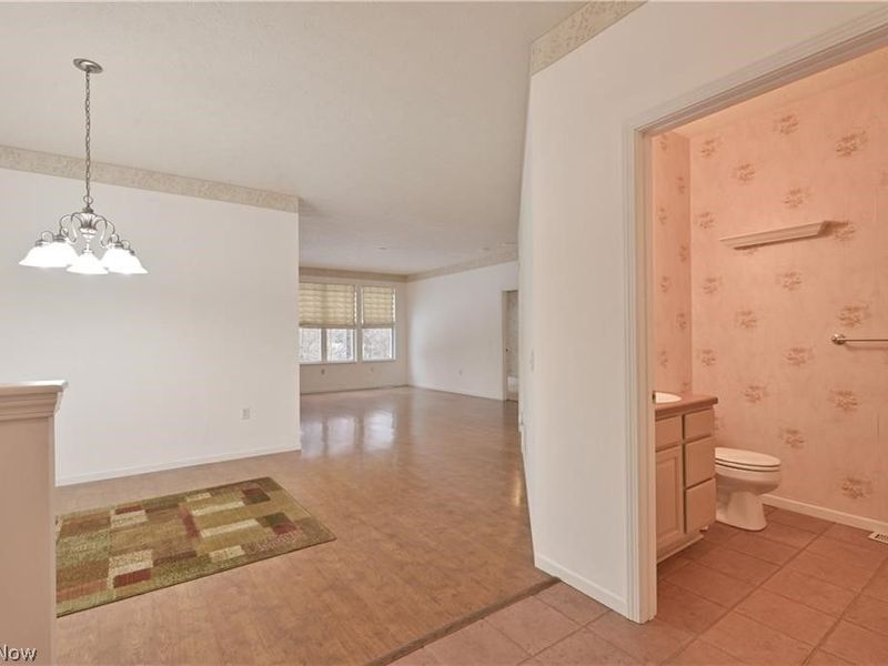 1908 Pembrooke Lane, Avon, OH 44011 Photo 3