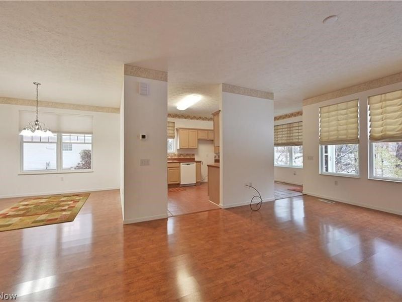 1908 Pembrooke Lane, Avon, OH 44011 Photo 6