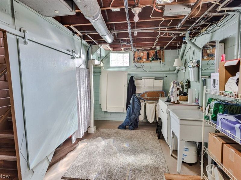 319 Superior Street, Louisville, OH 44641 Photo 22