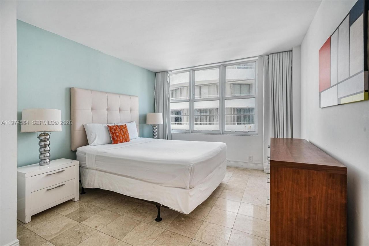 5101 Collins Ave, Unit 11B, Miami Beach, FL 33140 Photo