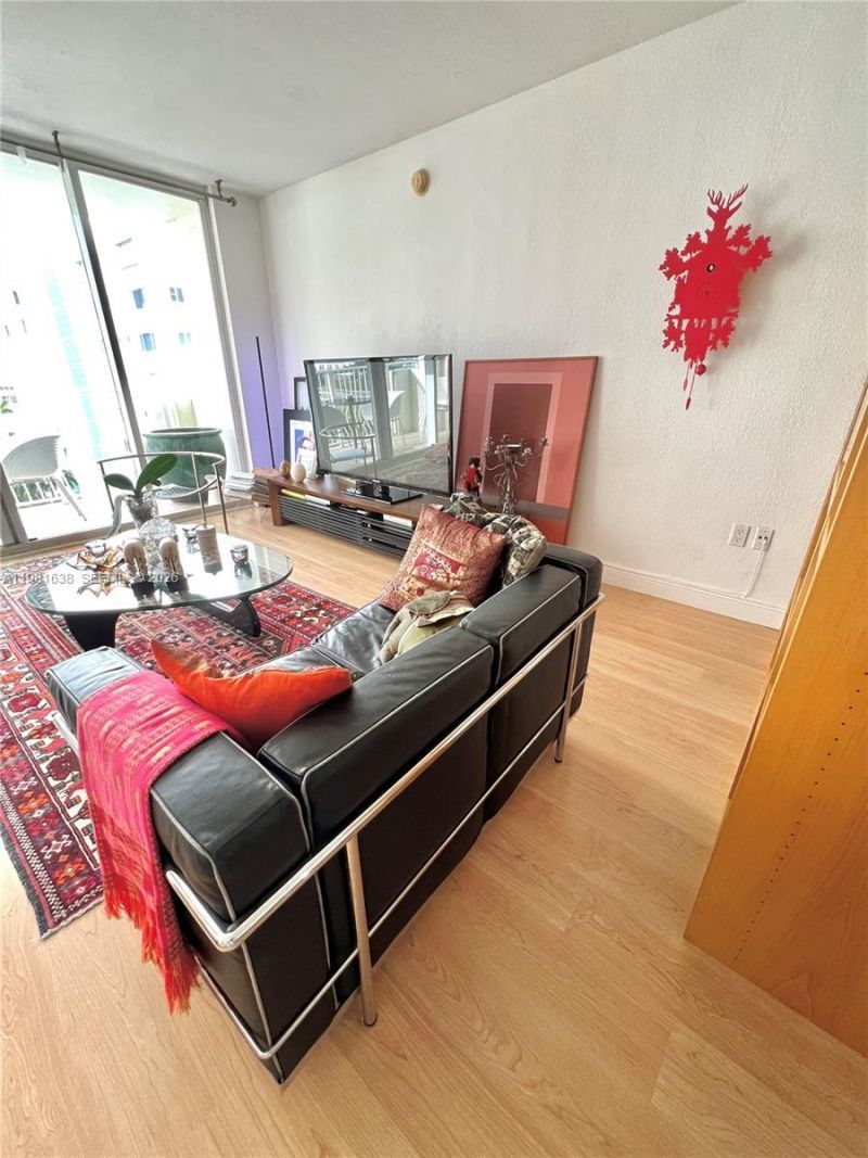 10350 W Bay Harbor Dr, Unit 7N, Bay Harbor Islands, FL 33154 Photo