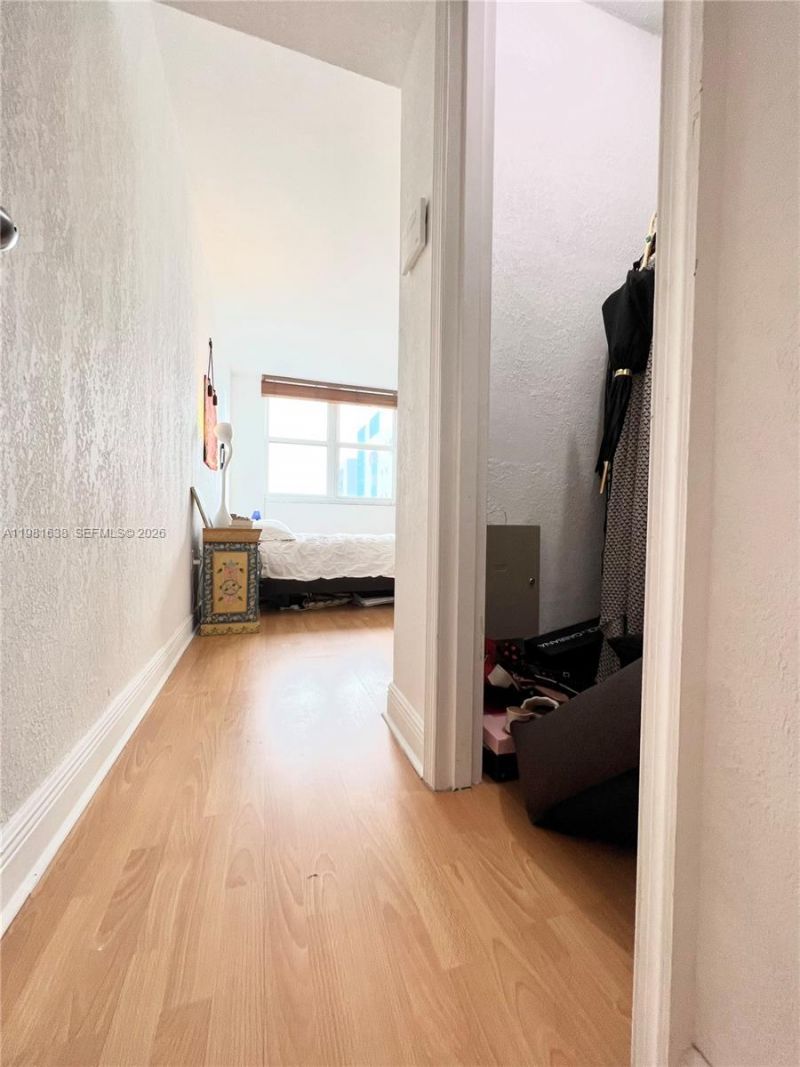 10350 W Bay Harbor Dr, Unit 7N, Bay Harbor Islands, FL 33154 Photo