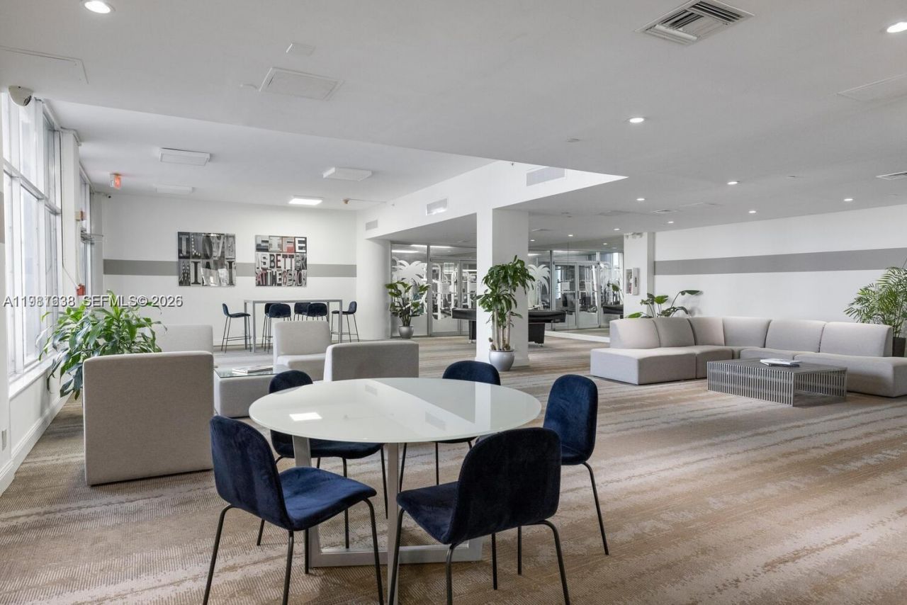 10350 W Bay Harbor Dr, Unit 7N, Bay Harbor Islands, FL 33154 Photo