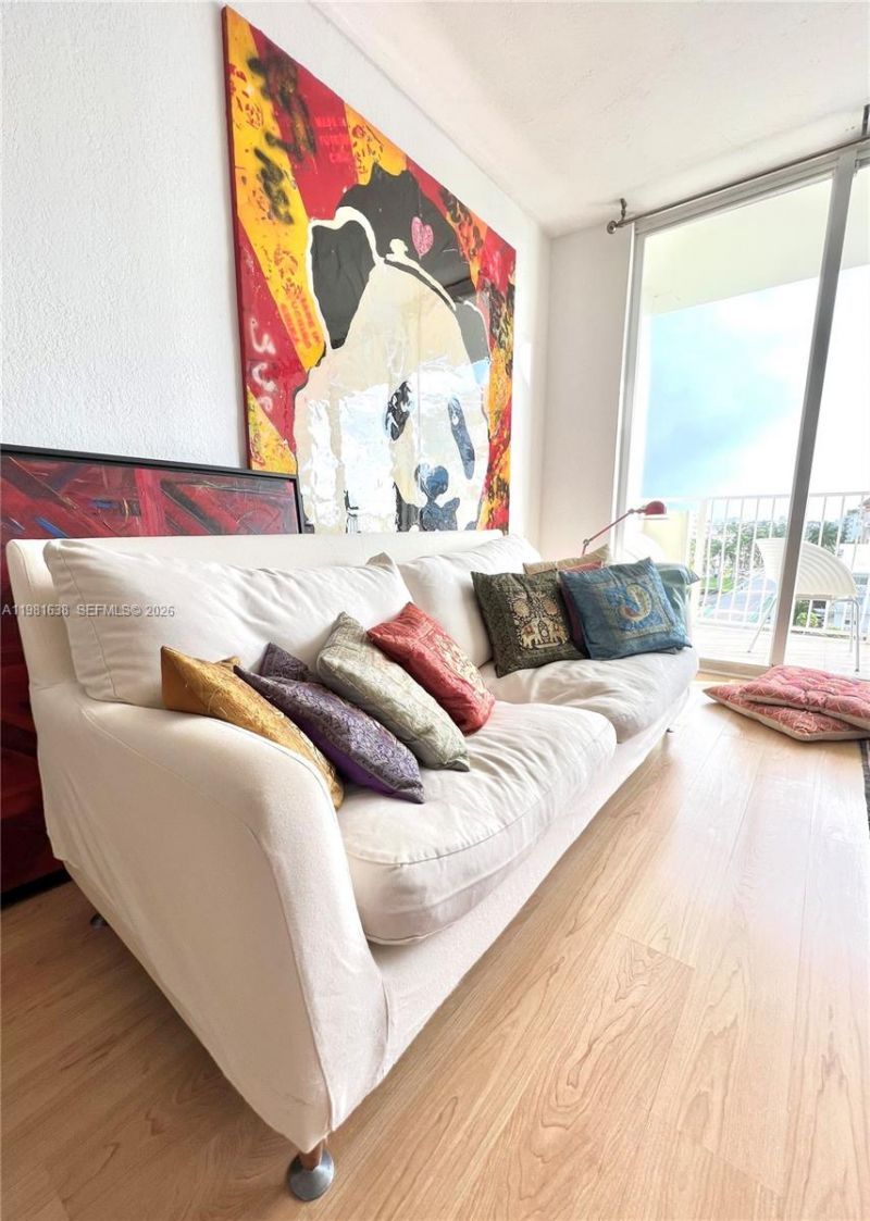 10350 W Bay Harbor Dr, Unit 7N, Bay Harbor Islands, FL 33154 Photo