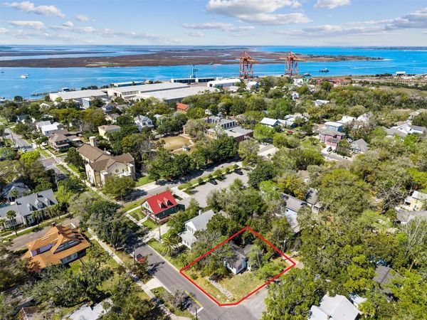 515 BROOME Street , Fernandina Beach, FL 32034