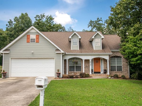 6747 Sawtooth Drive, Ooltewah, TN 37363