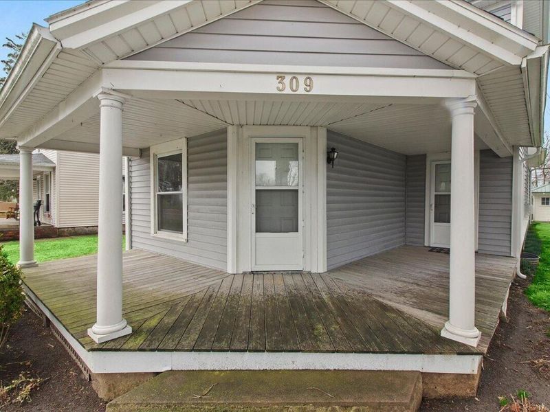 309 N Detroit Street, West Liberty, OH 43357 Photo 4