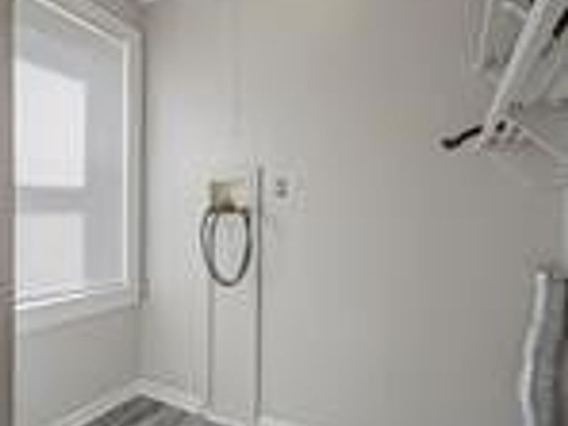 223 E Maple Street E, Hartville, OH 44632 Photo 14