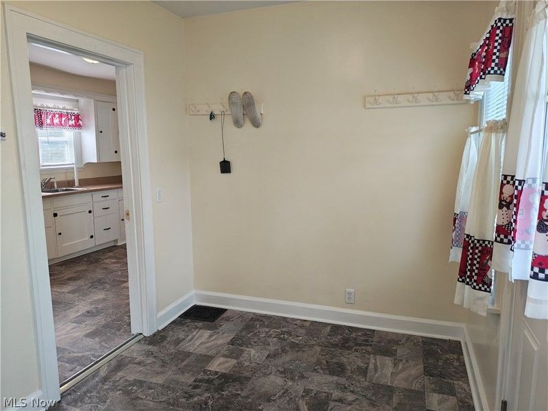 914 W 50th Street, Ashtabula, OH 44004 Photo 31