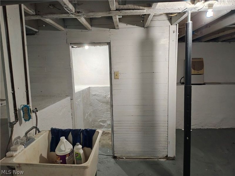 914 W 50th Street, Ashtabula, OH 44004 Photo 43