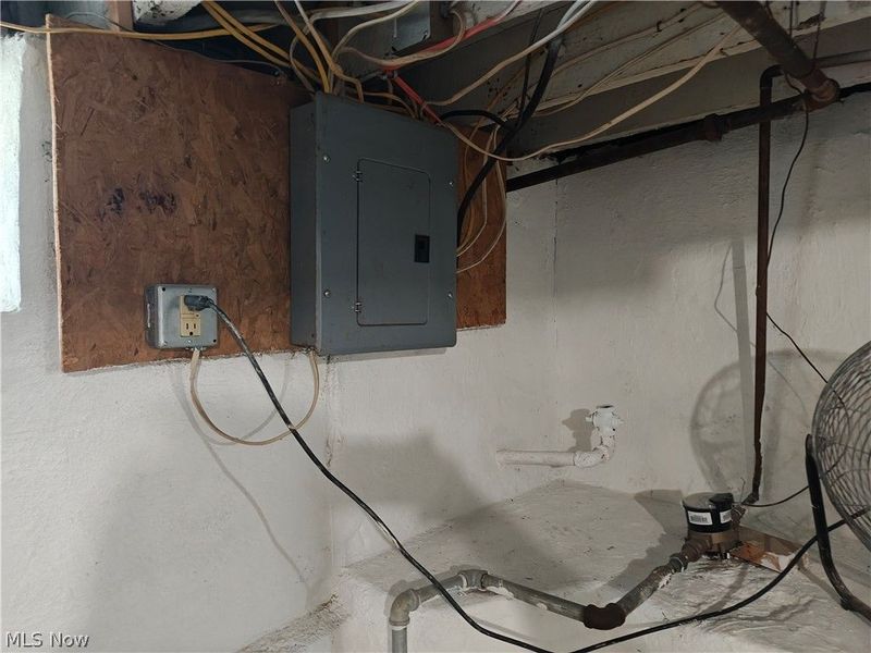 914 W 50th Street, Ashtabula, OH 44004 Photo 44