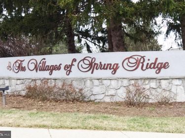 105 HAWTHORNE COURT , WYOMISSING, PA 19610