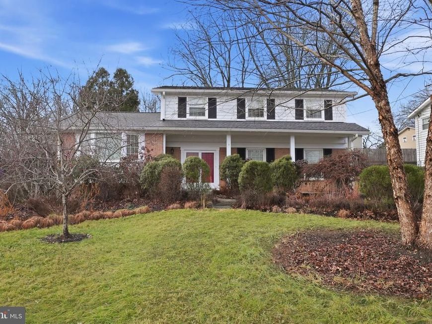 11708 Rosalinda Drive, Potomac, MD 20854 Main Photo