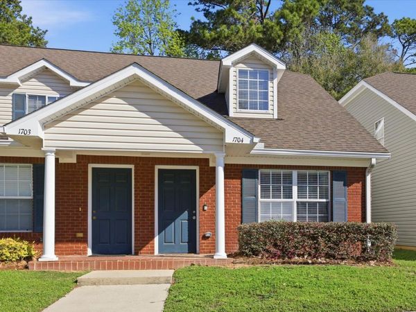 4434 Gearhart Road, Unit 1704, Tallahassee, FL 32303