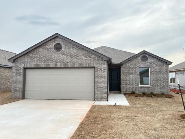436 Silas Drive, Tuttle, OK 73089 Main Photo