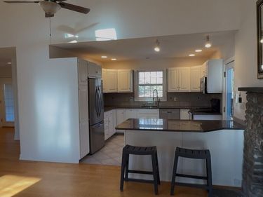 5 Locust , Sherman, CT 06784