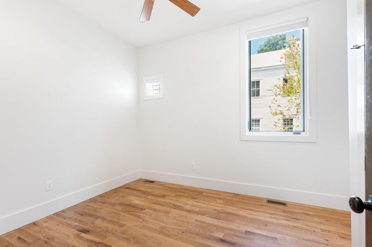 247 Rutledge Avenue Photo 11