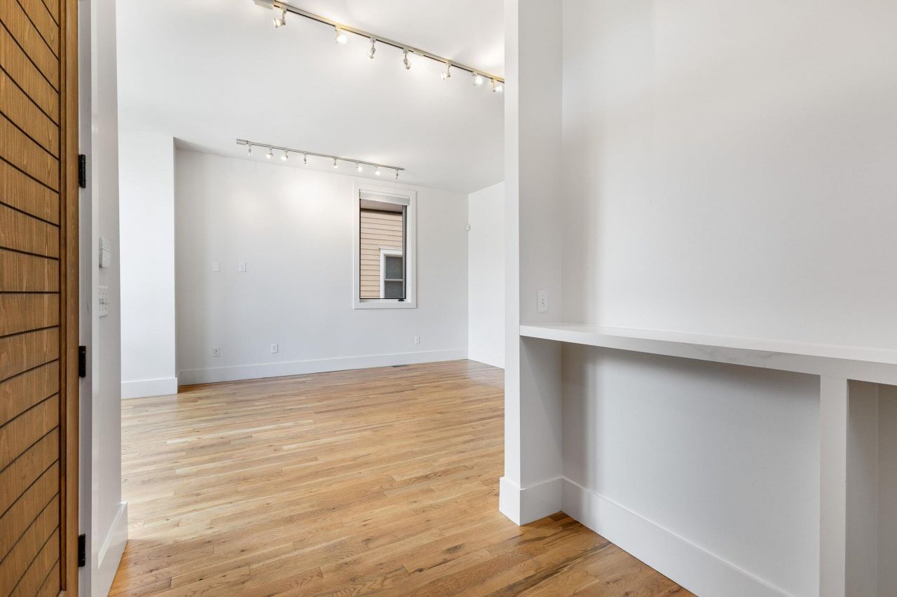 247 Rutledge Avenue Photo 6