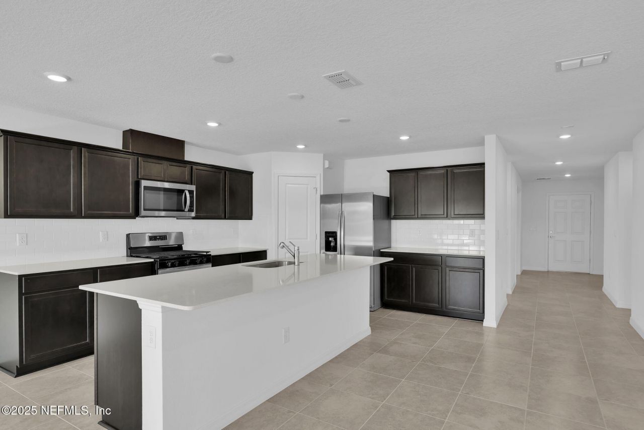 7057 Sandperch Street, Jacksonville, FL 32244 Photo