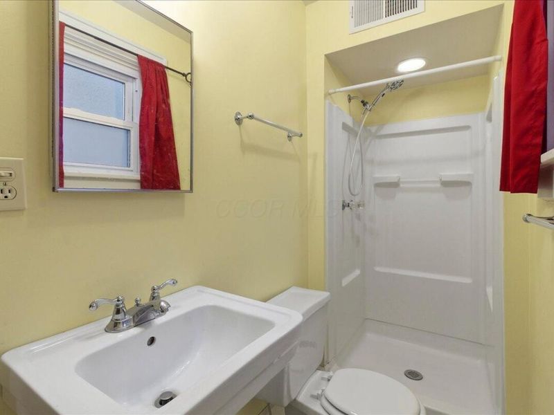 309 N Detroit Street , West Liberty, OH 43357 Photo 12