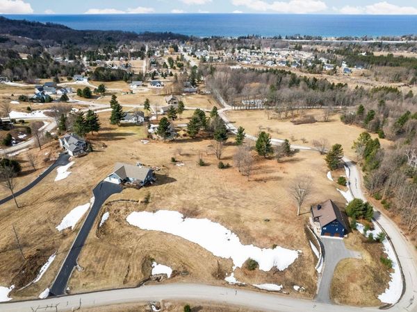 Sleepy Valley Drive W, Empire, MI 49630