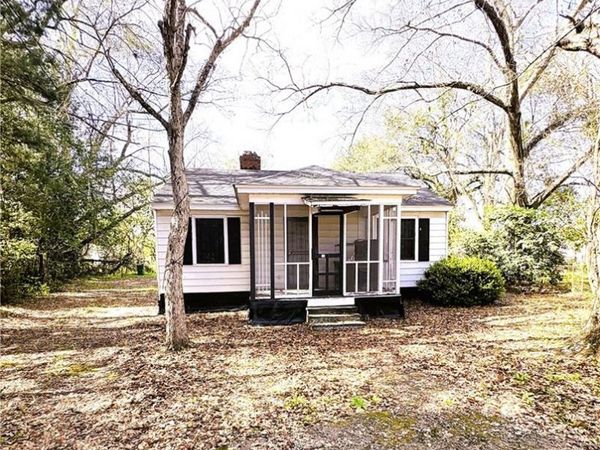 1858 Martin Place, Mobile, AL 36617