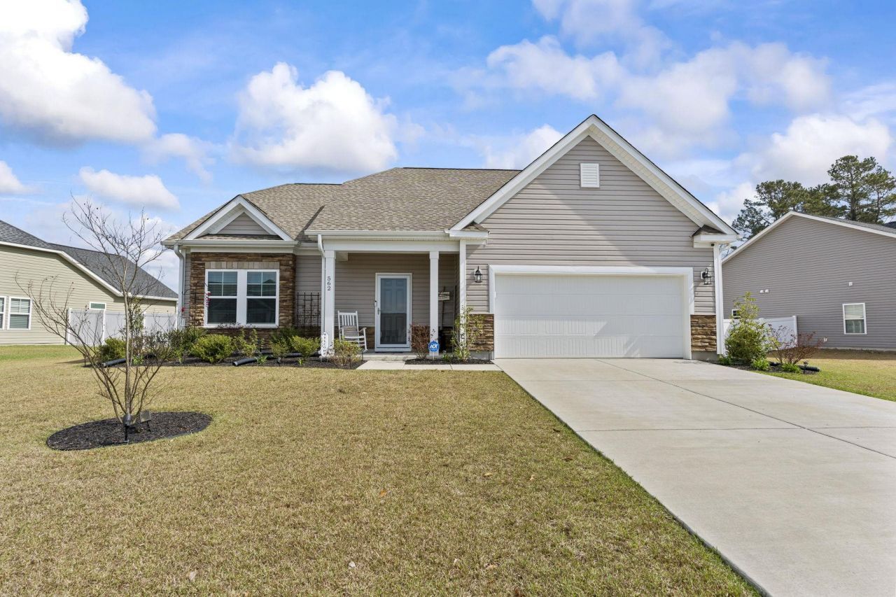 562 Honeyhill Loop, Conway, SC 29526 Main Photo