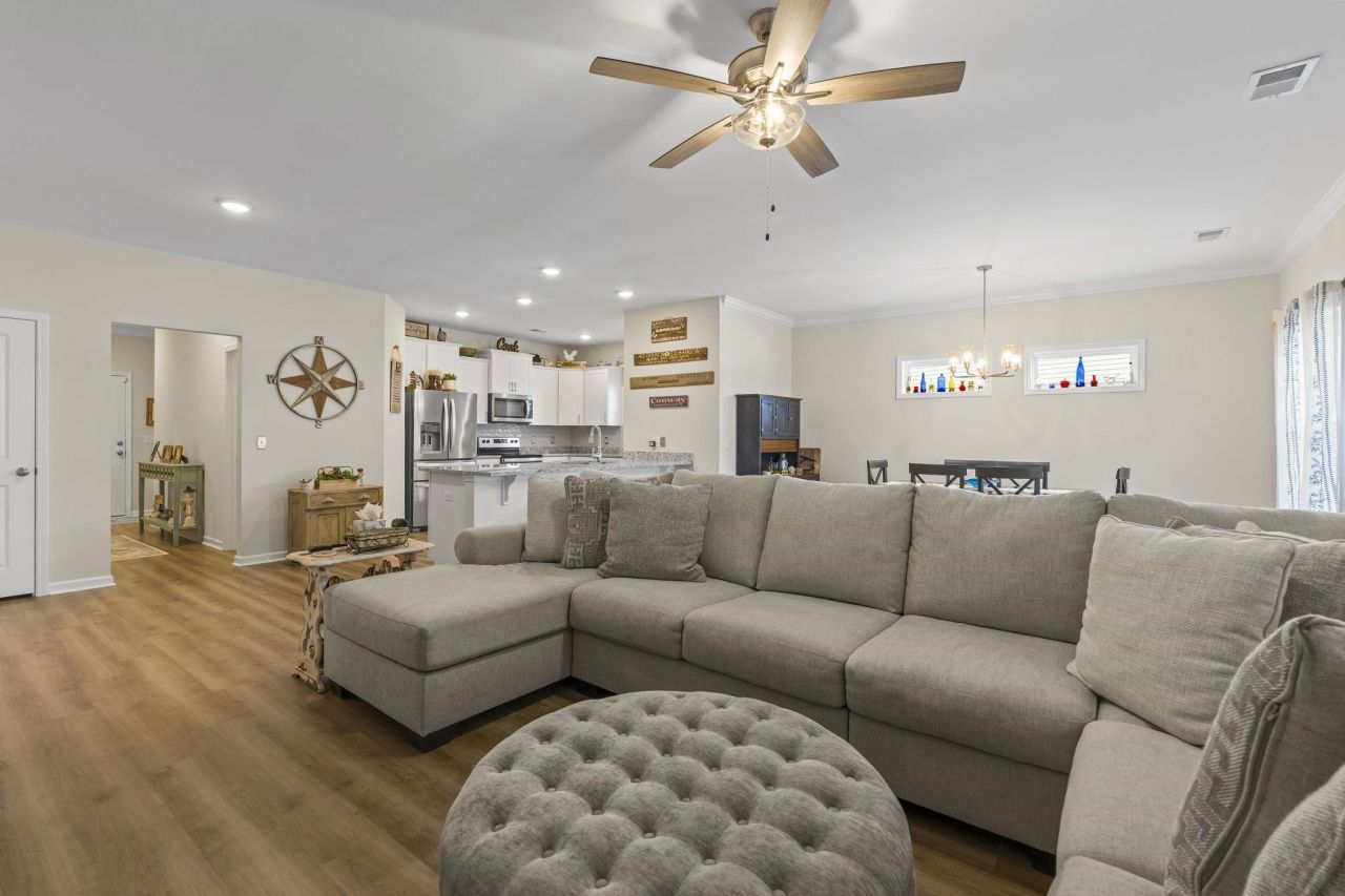 562 Honeyhill Loop Photo 20