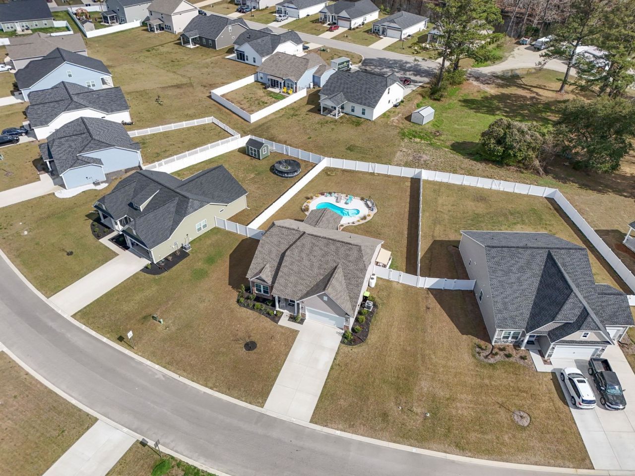 562 Honeyhill Loop Photo 45