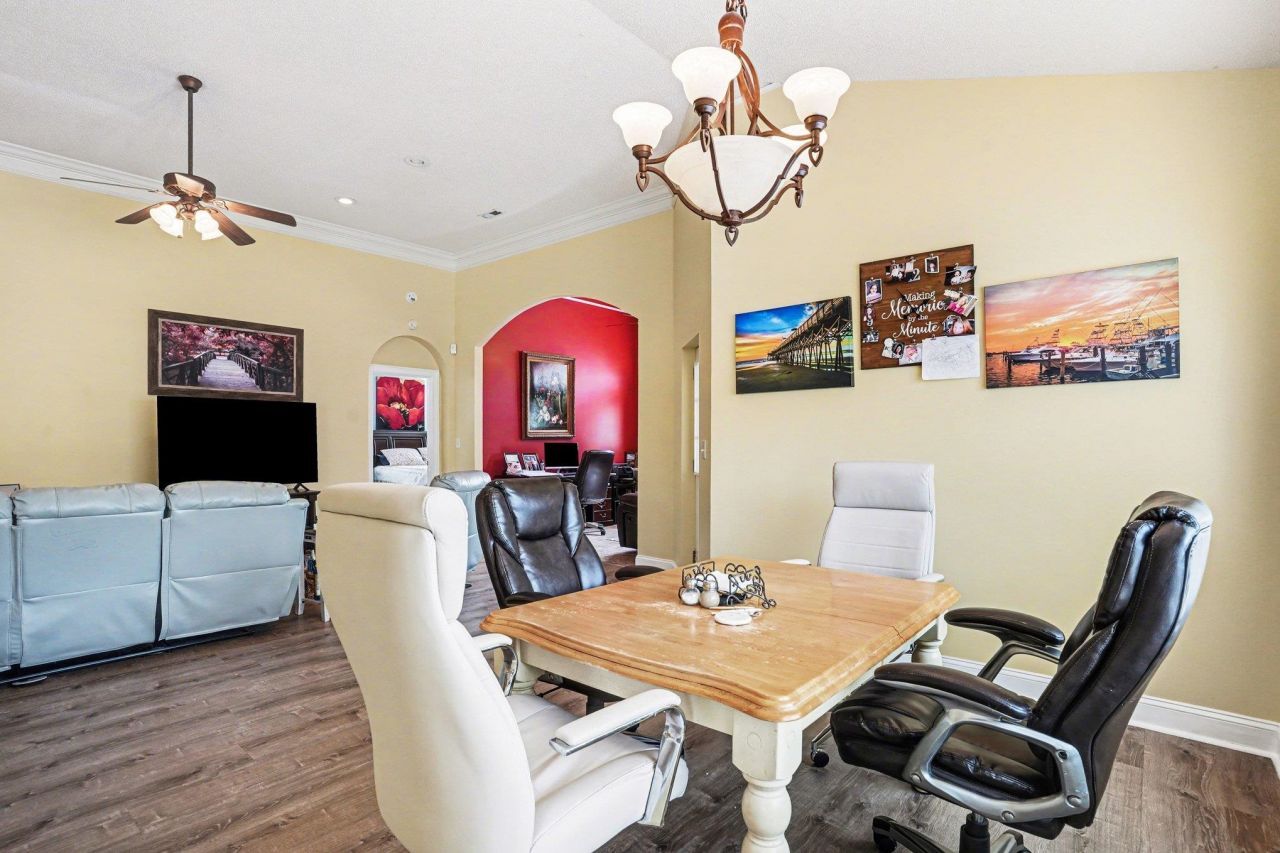 1500 Saint Thomas Circle Photo 10