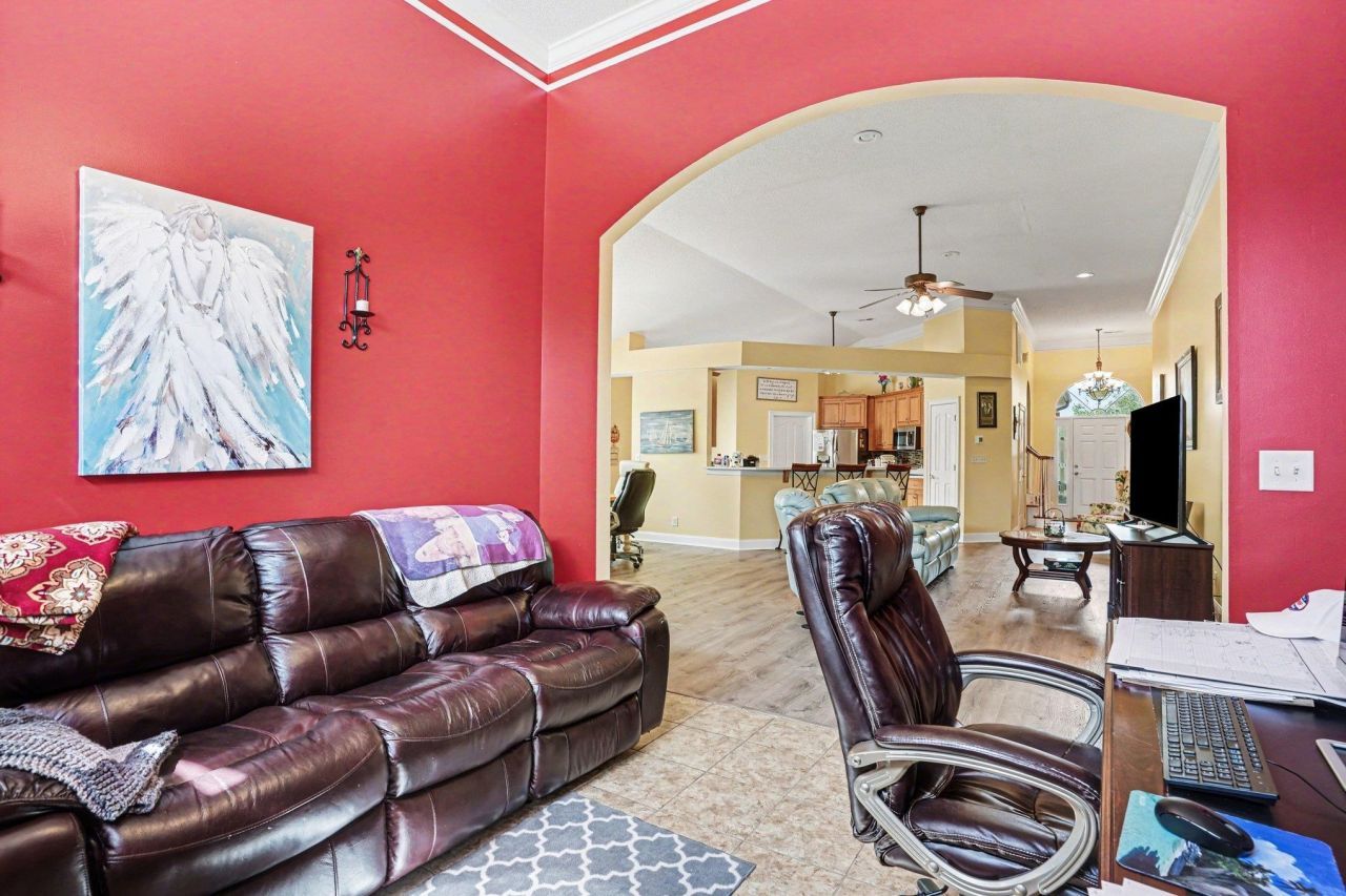 1500 Saint Thomas Circle Photo 13