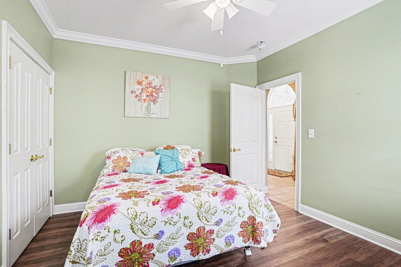 1500 Saint Thomas Circle Photo 24