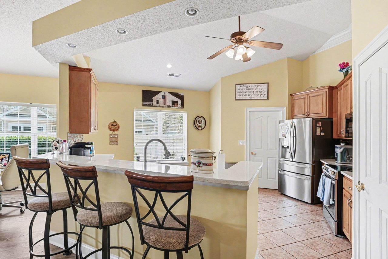 1500 Saint Thomas Circle Photo 6