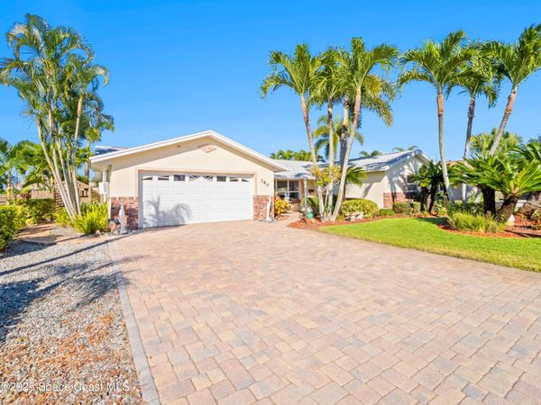360 Cassia Boulevard , Satellite Beach, FL 32937