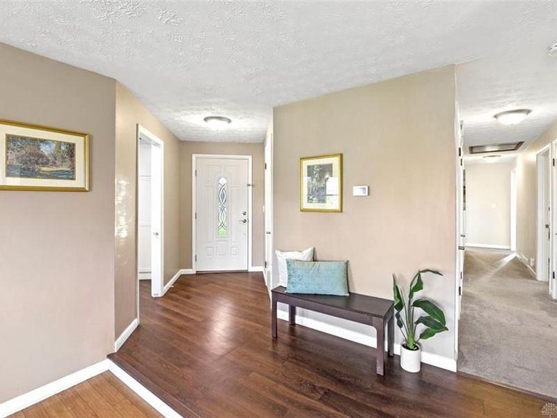 5607 Hugh Drive, Washington Township, OH 45459 Photo 3