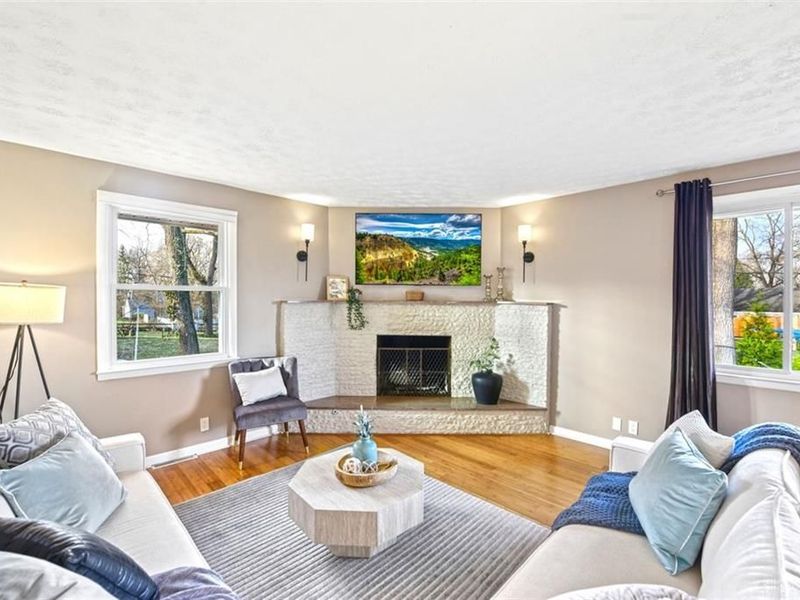 5607 Hugh Drive, Washington Township, OH 45459 Photo 4