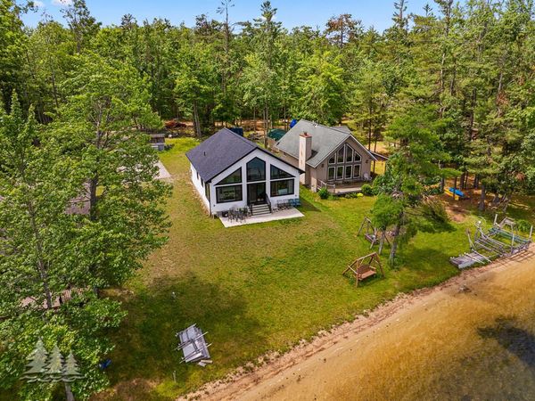 4620 Pinewood Drive, Lewiston, MI 49756