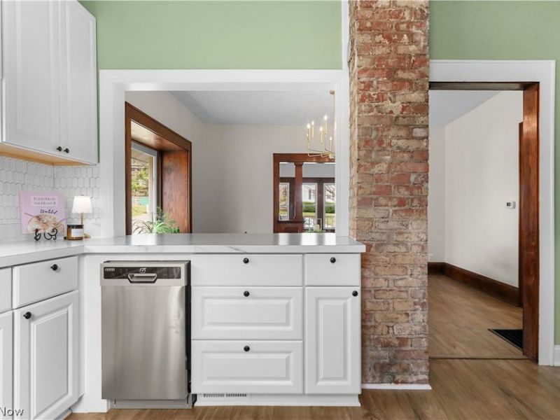 250 Morningview Avenue, Akron, OH 44305 Photo 12