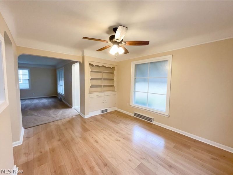 20511 Balfour Road, Warrensville Heights, OH 44122 Photo 11