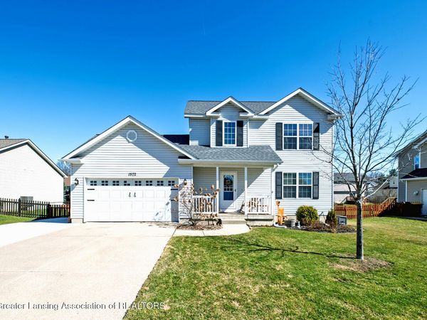 1572 Gander Hill Drive, Holt, MI 48842