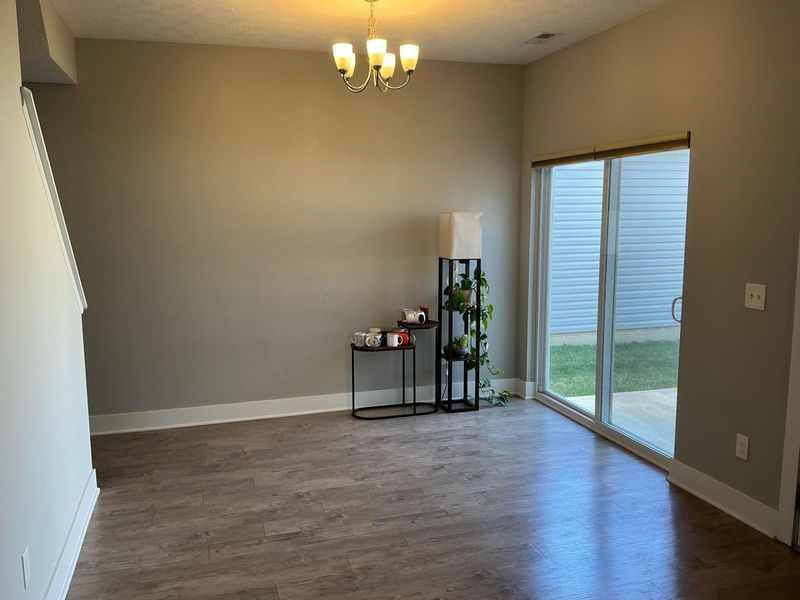 98 Glenridge Drive , Newark, OH 43055 Photo 4