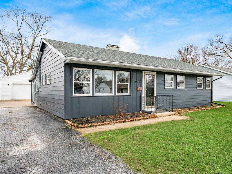 4275 Wayne Street , Hilliard, OH 43026 Photo 3