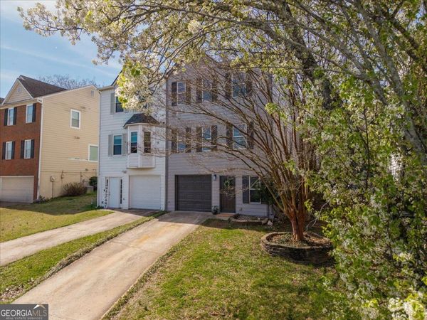 1805 Barrington Overlook NW, Marietta, GA 30066