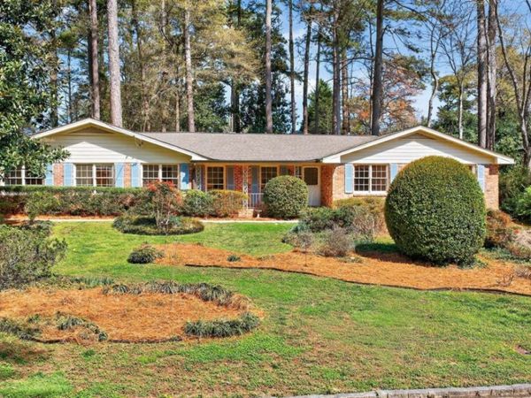 2075 Lavista Circle, Tucker, GA 30084